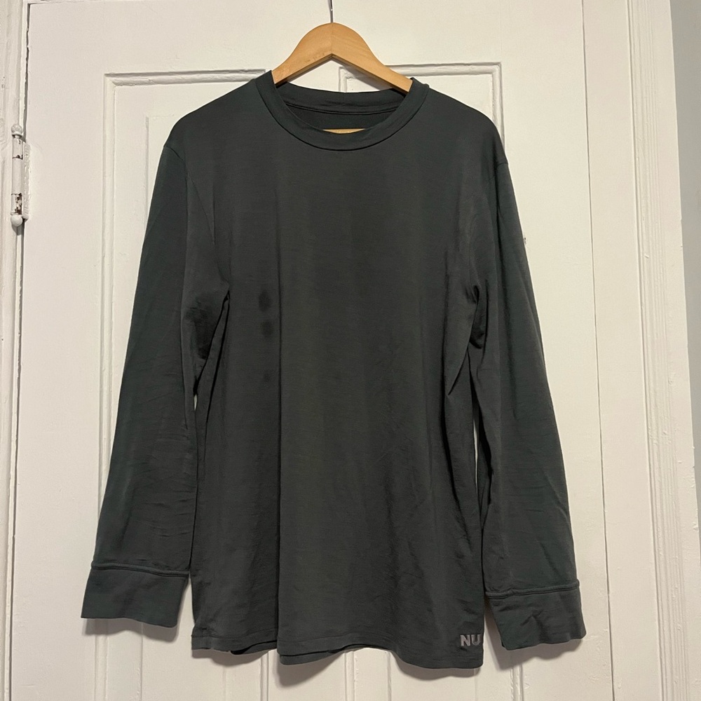 Nui Men’s Merino Wool Long Sleeve Shirt Charcoal Crew Neck